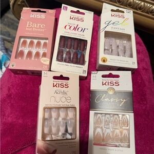 KISS Salon Color Nail Set